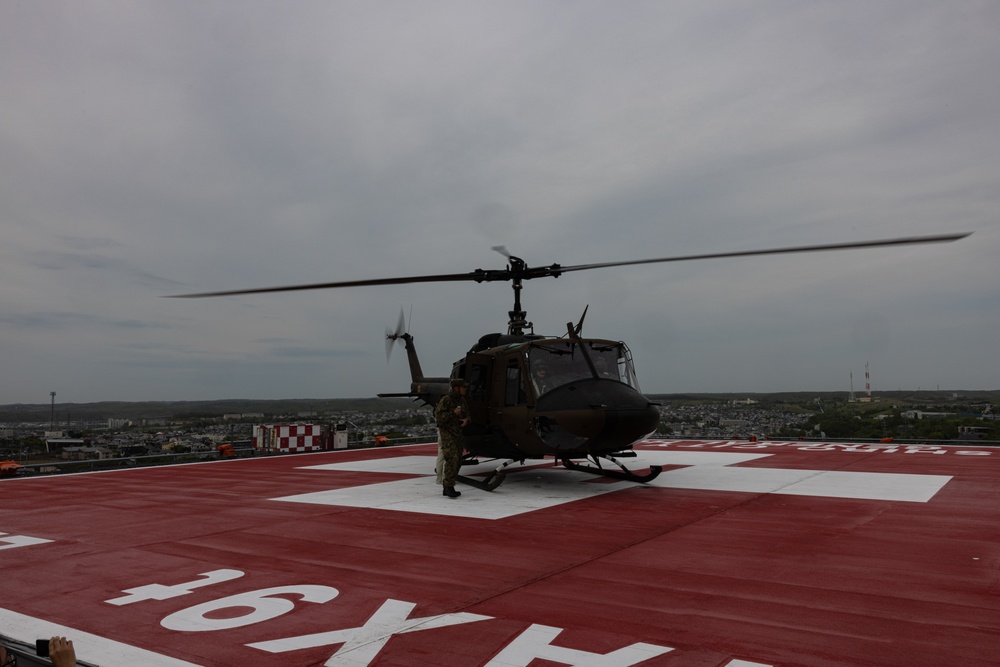 ARTP 25.1 | U.S. Marines and Sailors Execute a Medical Evacuation Drill
