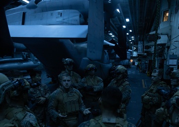 31st MEU | BLT 1/7 conducts intro to fast rope training