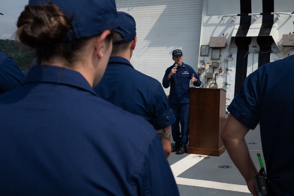 The Legend-class USCGC Stratton departs Fleet Activities Yokosuka