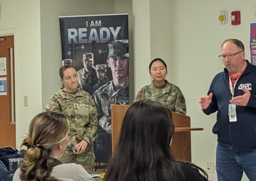 Fort Drum spouses take a wellness tour with Army Volunteer Corps