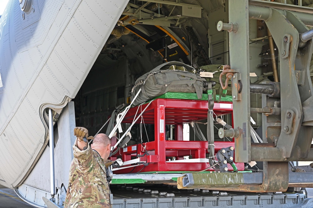 352nd Loadmasters prepare for flight