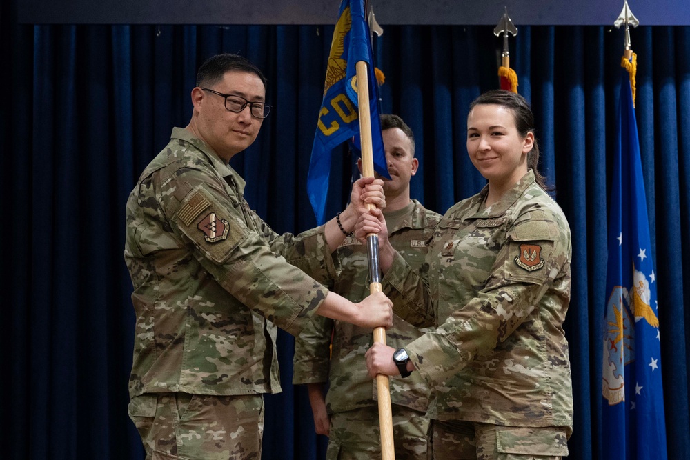 Leadership changes hands at 39th Contracting Squadron