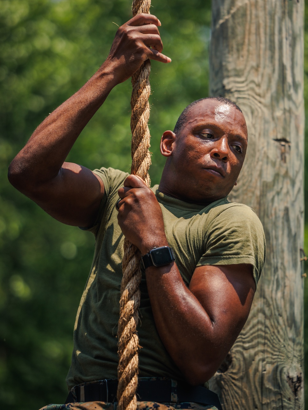 Force Fitness Instructor Course 3-25 conducts obstacle course demo