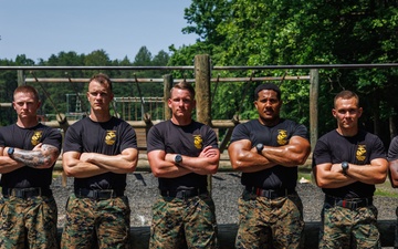 Force Fitness Instructor Course 3-25 conducts obstacle course demo
