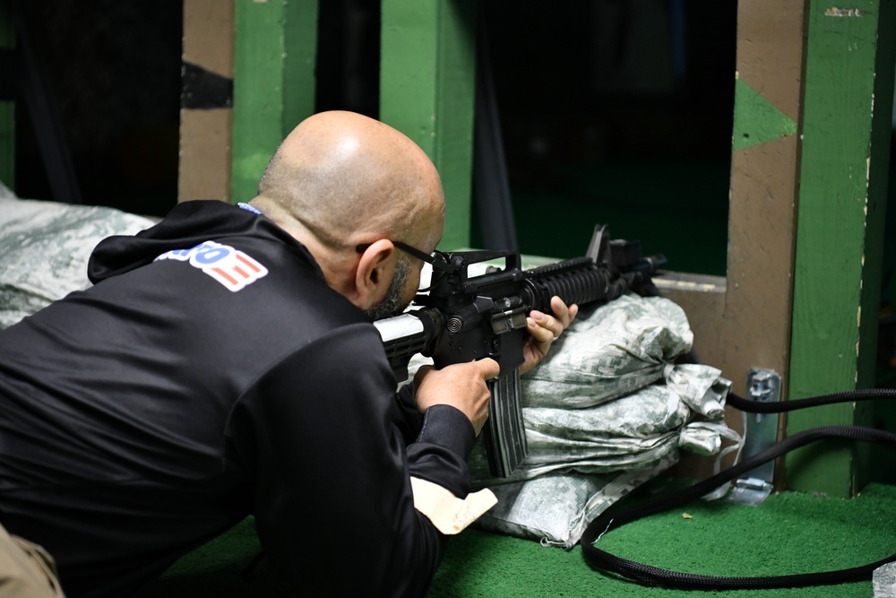 Local Media Executives Experience a Day in the Life of a Soldier