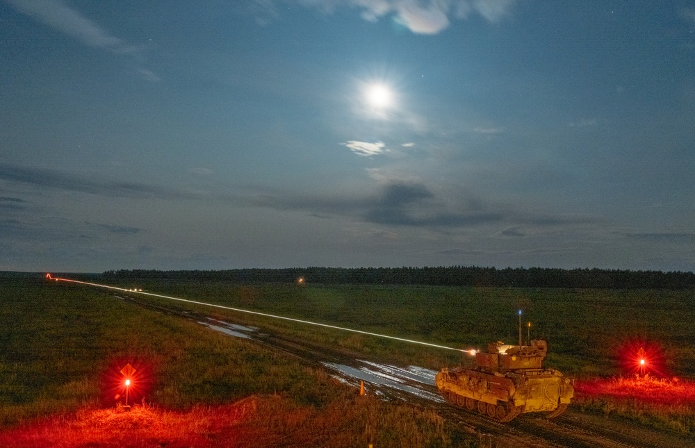 U.S. soldiers in Poland advance their Bradley Fighting Vehicle battlefield skills