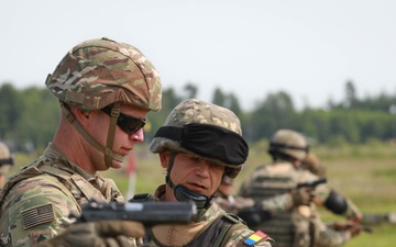 U.S. Army Soldiers exchange skills in Romanian shooting competition