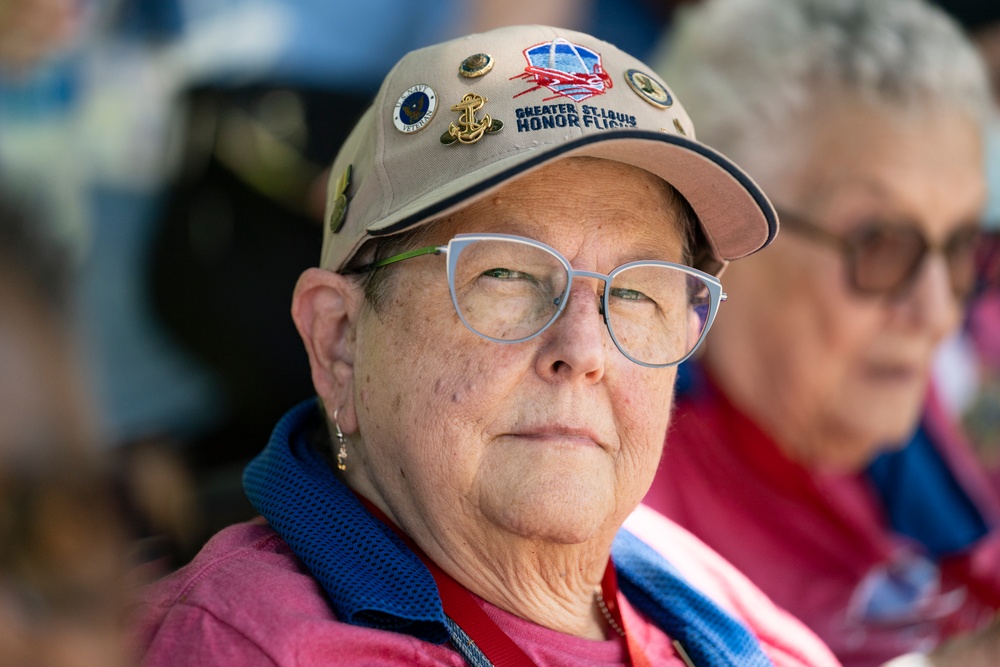 All-Female Veteran Honor Flight Visits Arlington National Cemetery