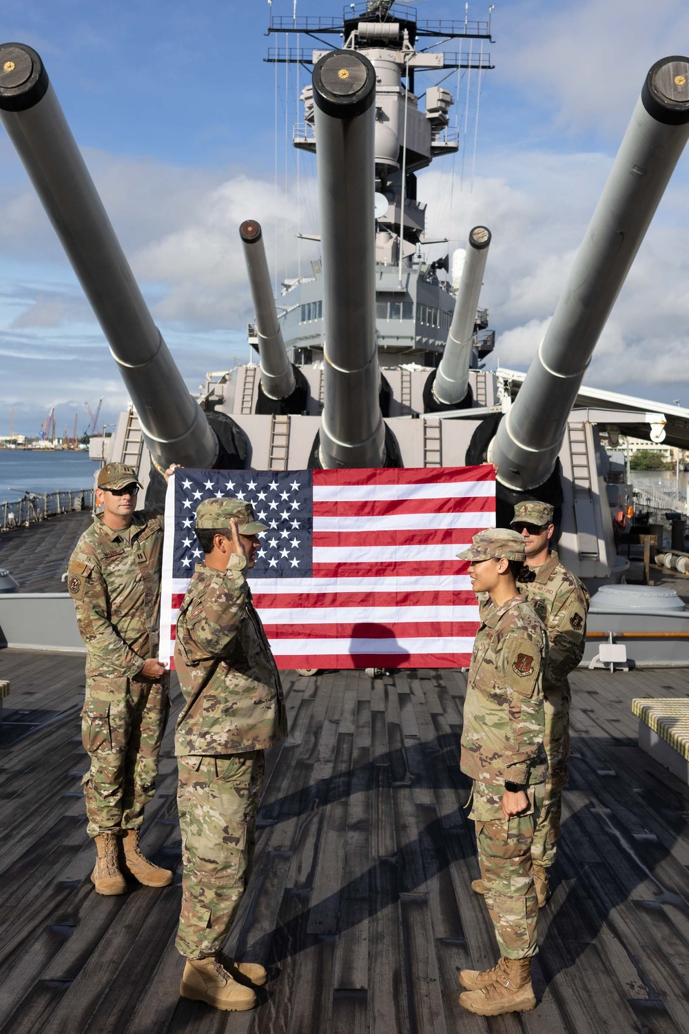 Battleship U.S.S. Missouri Tour