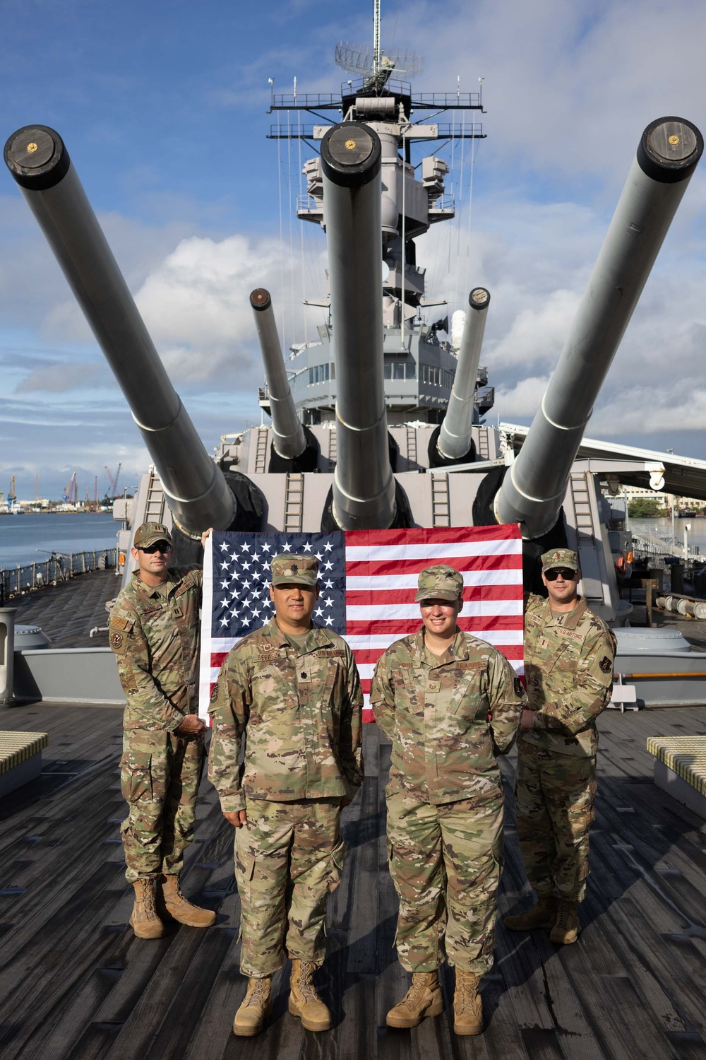 Battleship U.S.S. Missouri Tour