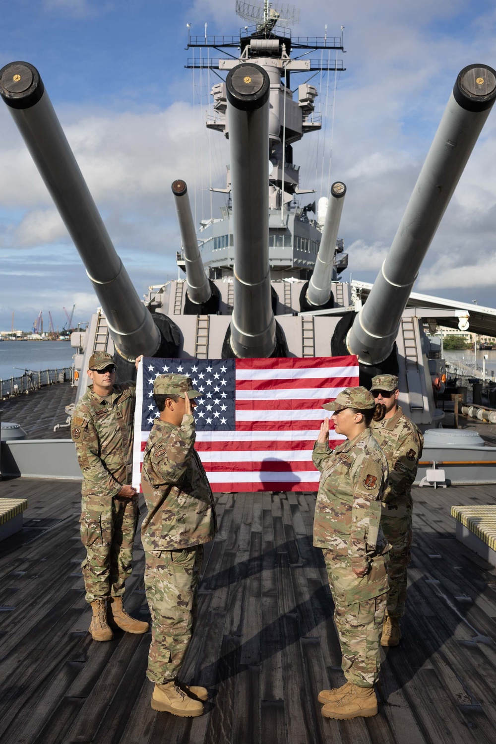 Battleship U.S.S. Missouri Tour