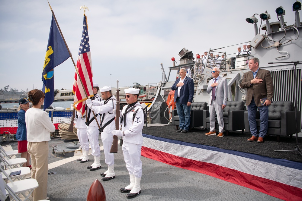 USS Stethem observes namesake memorial ceremony
