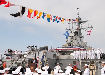 USS Stethem observes namesake memorial ceremony
