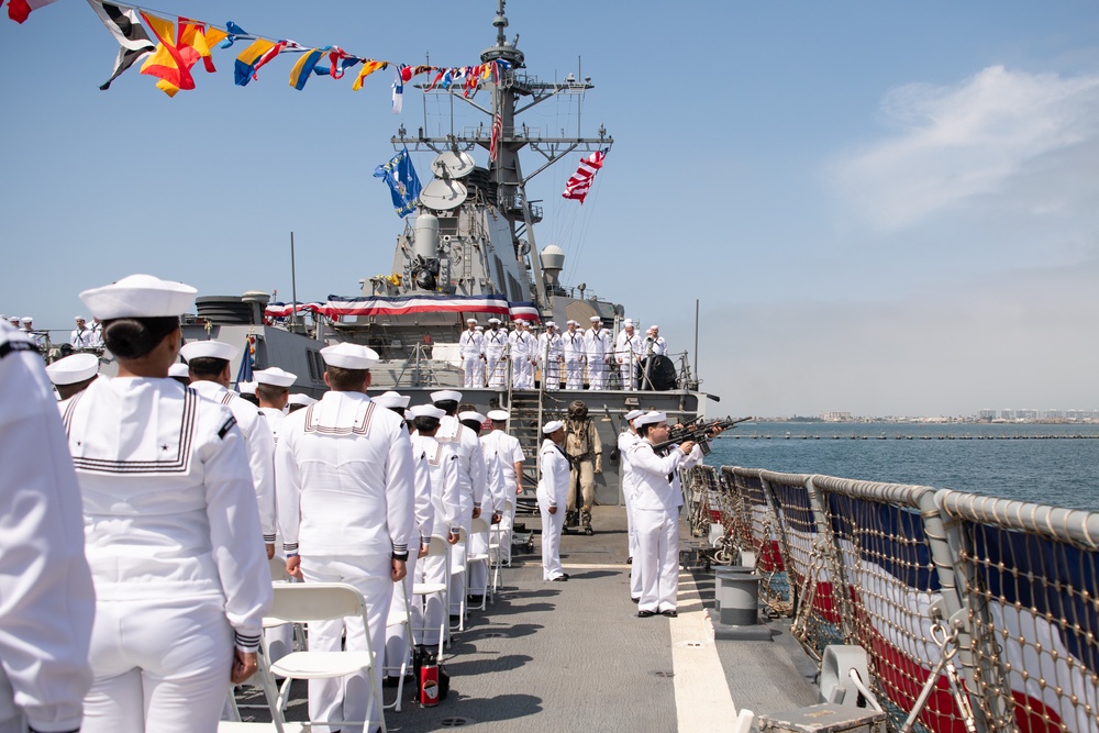 USS Stethem observes namesake memorial ceremony