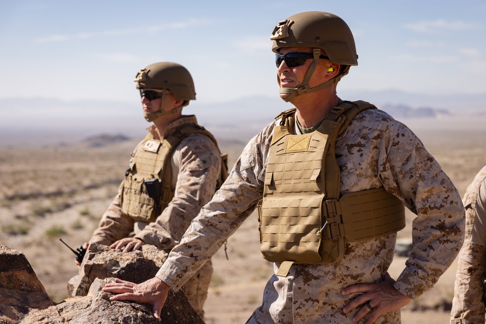 Commander of Marine Forces Reserve Visits Reserve Marines at ITX 3-25