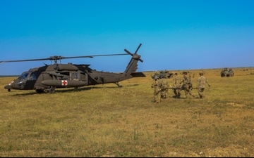 Hot Loading Training for 2CR medics during Saber Guardian 25