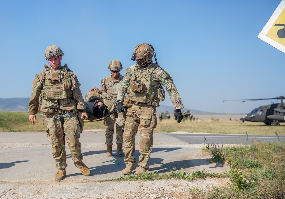 Hot Loading Training for 2CR medics during Saber Guardian 25
