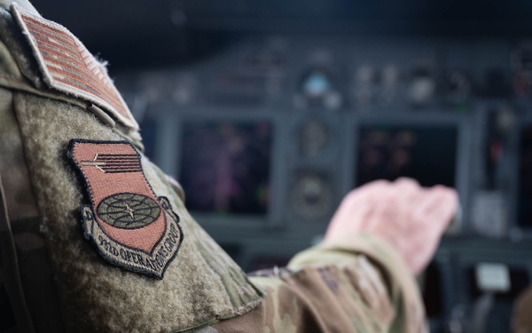 Colonel Michael Walsh pilots a C-40 Clipper during the Quartermaster Liquid Logistics Exercise.