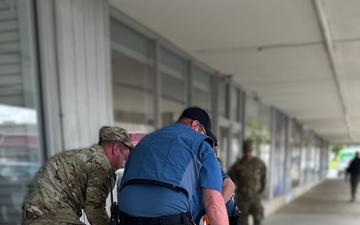 Army Recruiter’s Quick Action Saves Man in Medical Emergency