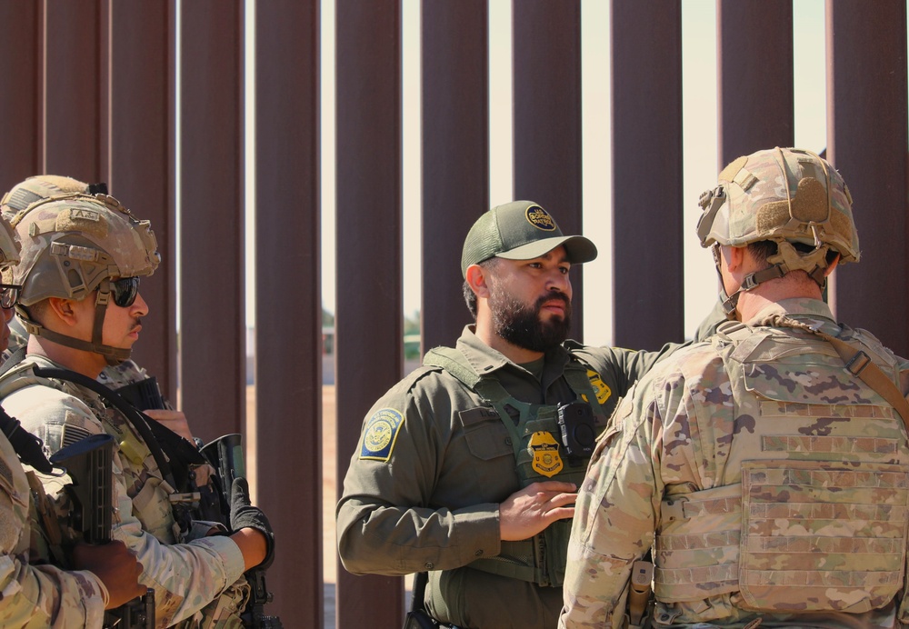 759th Military Police Battalion conducts joint patrol with Border Patrol