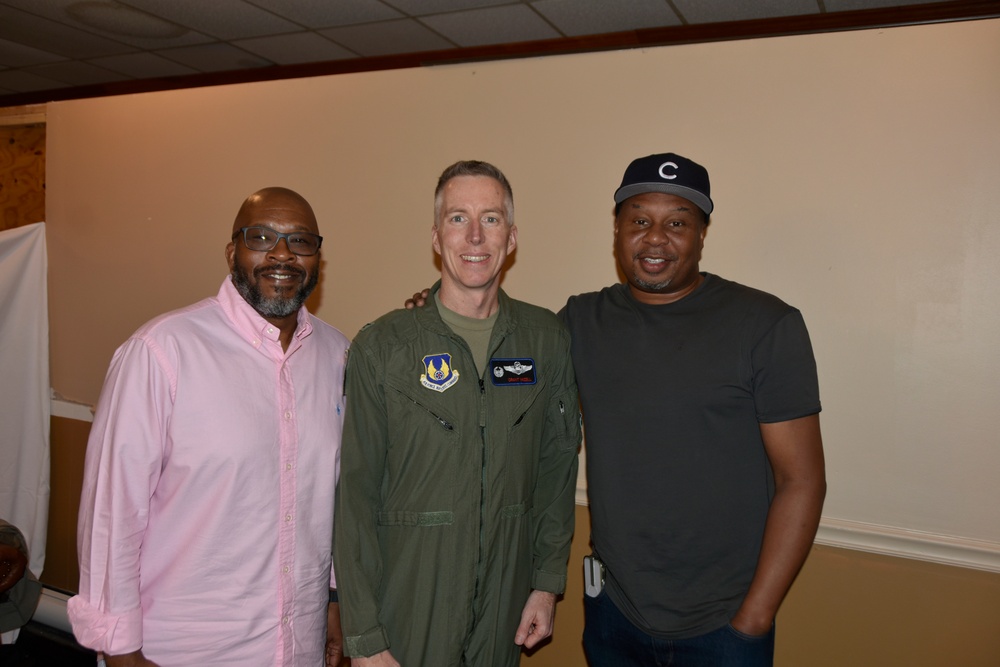 Comedians bring laughs to Arnold Lakeside Complex