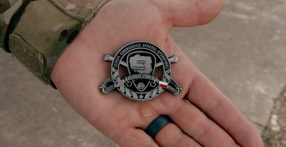 Polish Army Brigadier General visits 1-227th Aviation Regiment Leaders