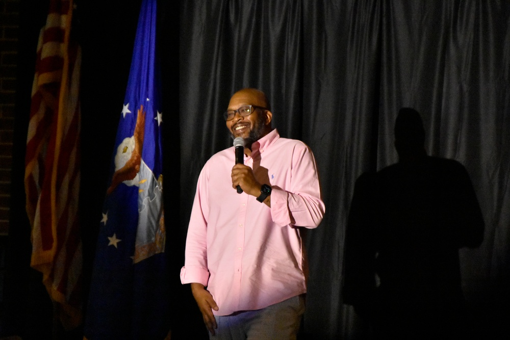 Comedians bring laughs to Arnold Lakeside Complex