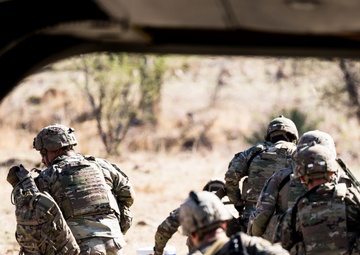 2nd Stryker Brigade Combat Team conducts aerial insertion