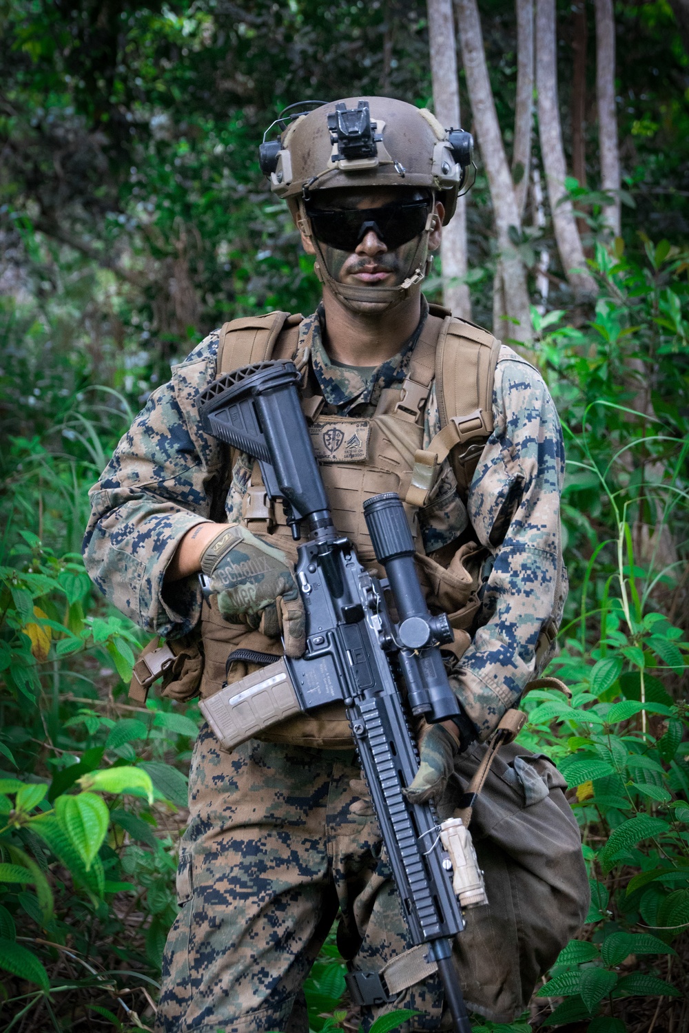 On Three: SOI-W Detachment Hawaii AIMC class 3-25 conducts an ambush at KTA