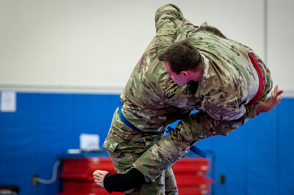Ground and Pound! 11th Airborne hosts a combative competition during Arctic Angel Rendezvous Week