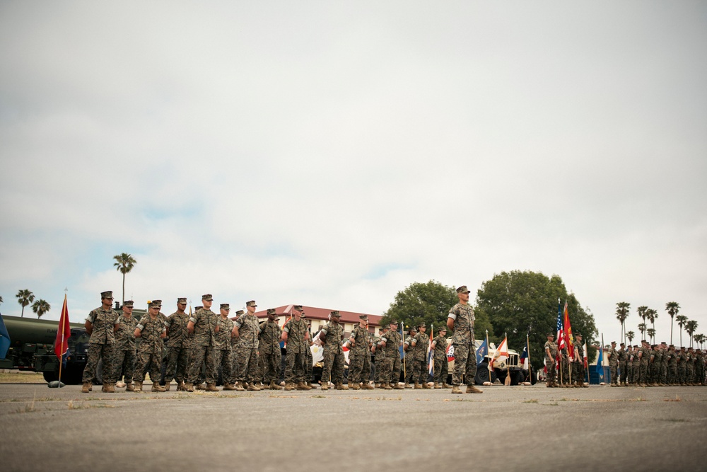 13th Marine Expeditionary Unit holds Change of Command Ceremony