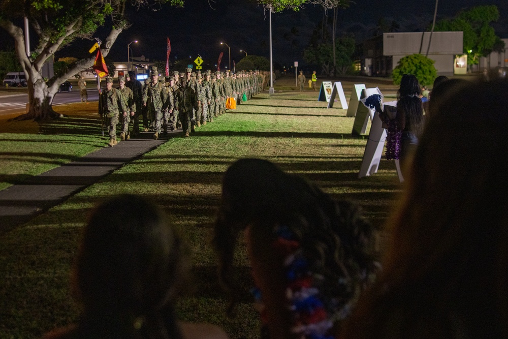 Marines return from the Philippines