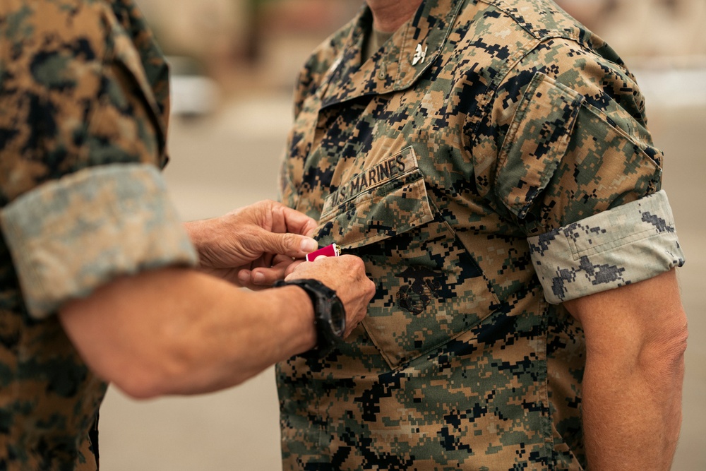 13th Marine Expeditionary Unit holds Change of Command Ceremony