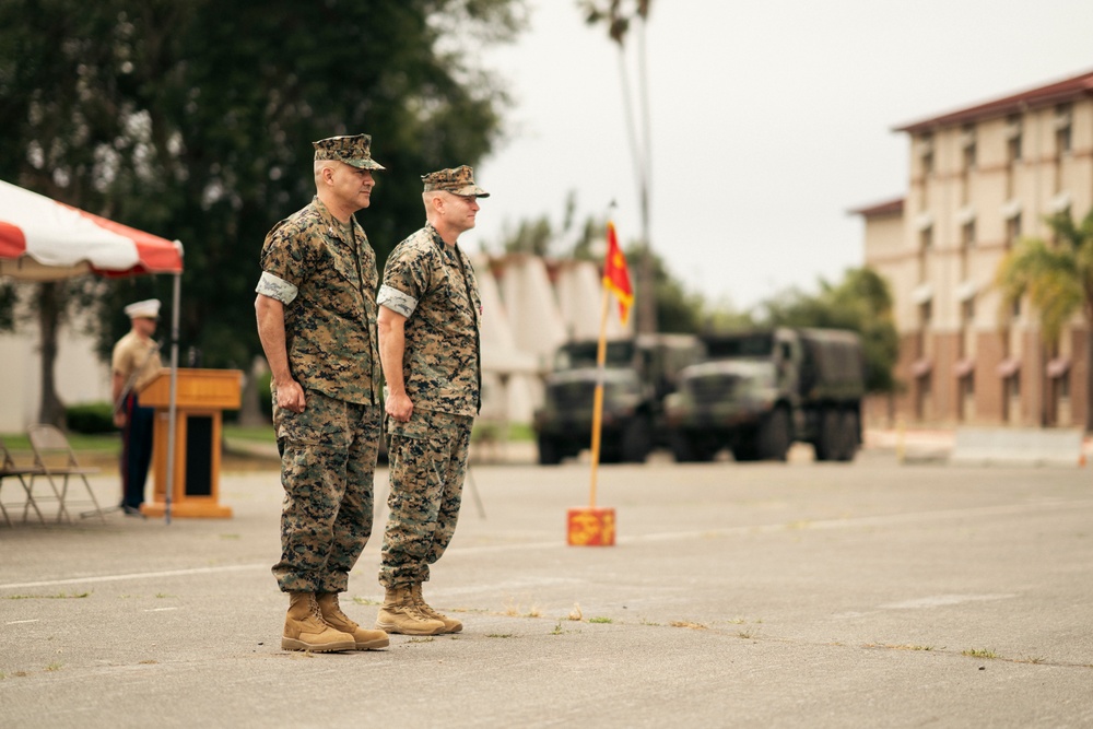 13th Marine Expeditionary Unit holds Change of Command Ceremony