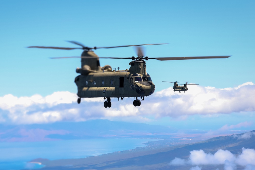 211th Aviation Regiment conducts flight operations at Pohakuloa Training Area