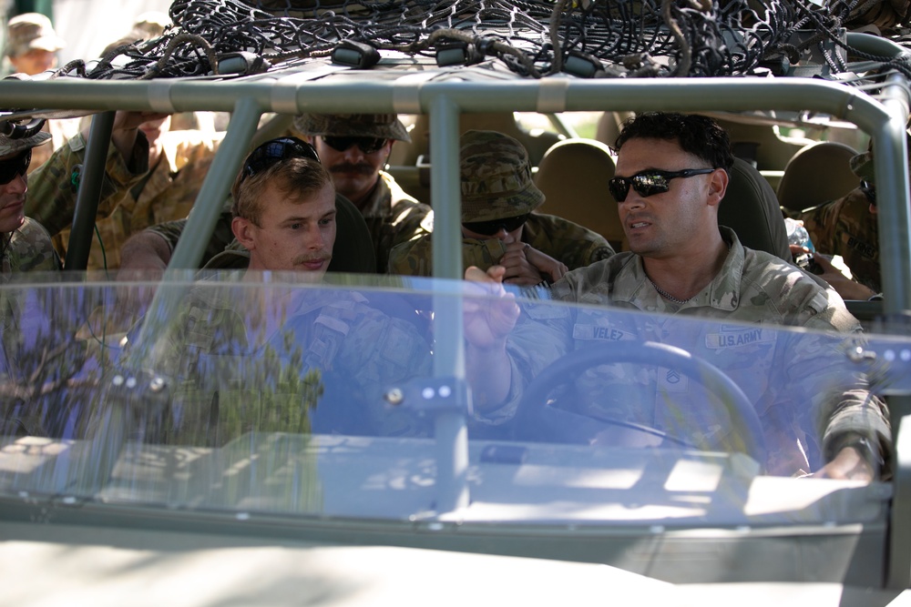 Infantry Squad Vehicle Training SALAKNIB 25