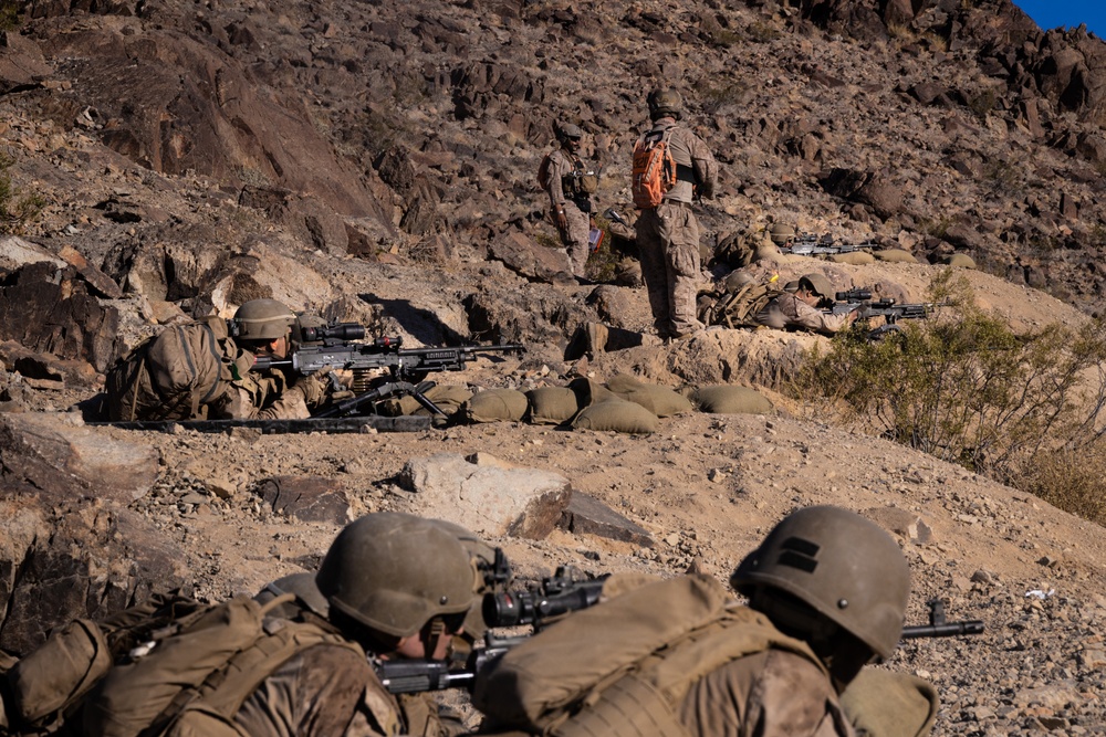 ITX 3-25: 4th Marine Division Commanding General Visits Marines at Range 400