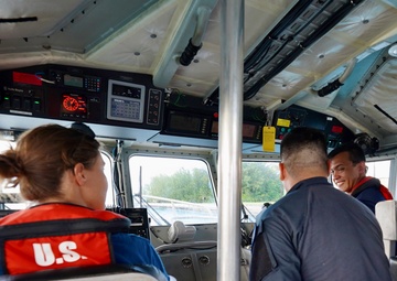 U.S. Coast Guard station Apra Harbor familiarize U.S. Coast Guard MSST San Francisco