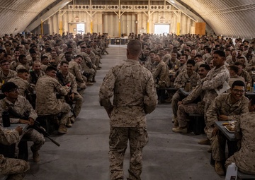 ITX 3-25: 4th Marine Division Commanding General Visits Marines at Range 400