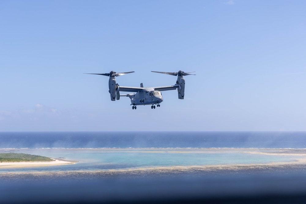 VMM-262 conducts live-fire exercise
