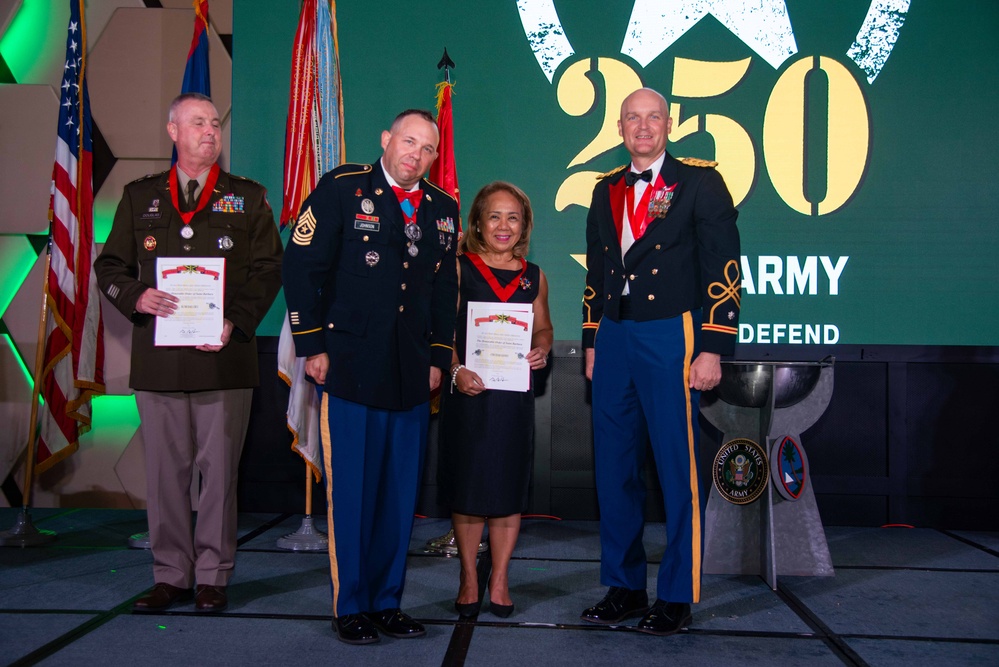 Task Force Talon Commander presents Order of Saint Barbara to recipients during the Army’s 250th Birthday Ball