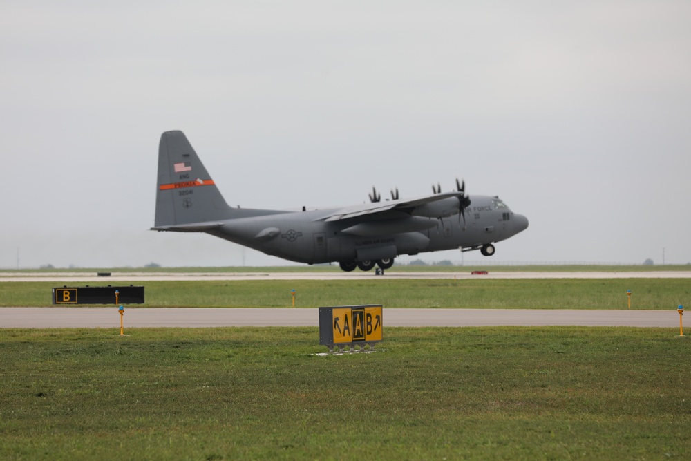 Illinois Army National Guard Soldiers Travel to Annual Training Aboard an Illinois Air National Guard C-130