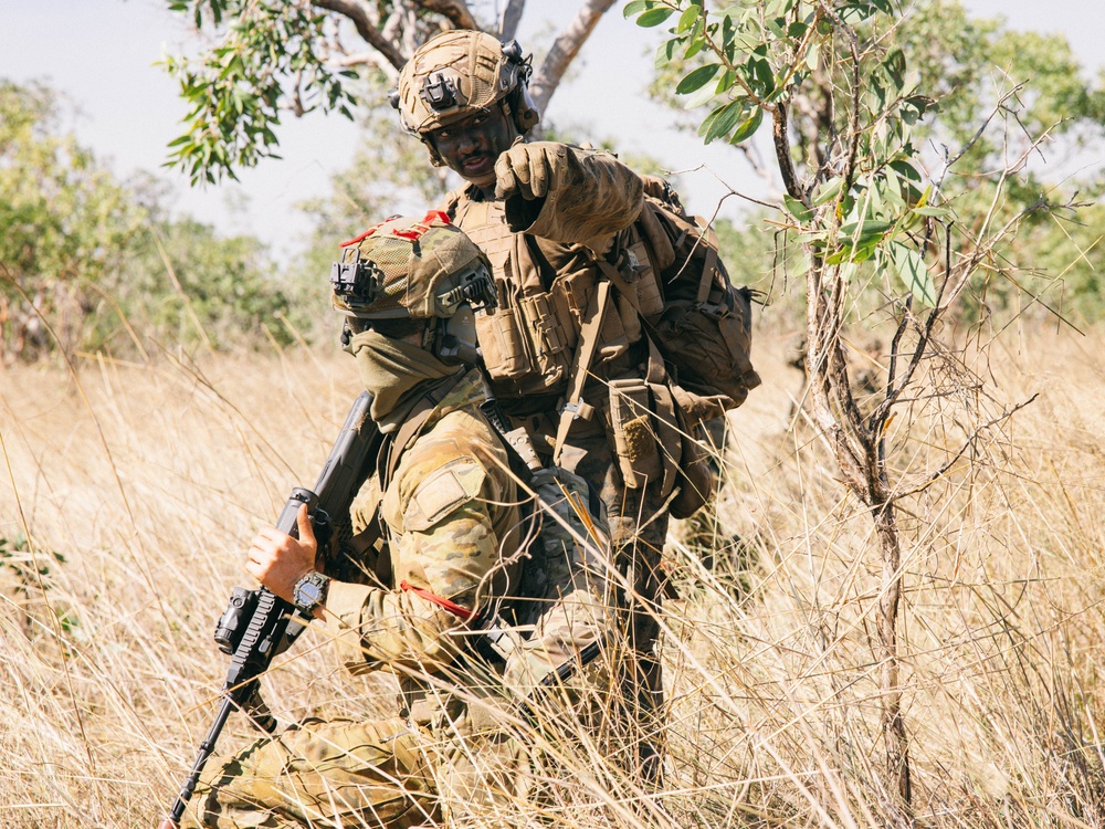 MRF-D 25.3: 2nd Bn., 1st Marines, ADF, VMM-363 conduct air assaults during Predator’s Run