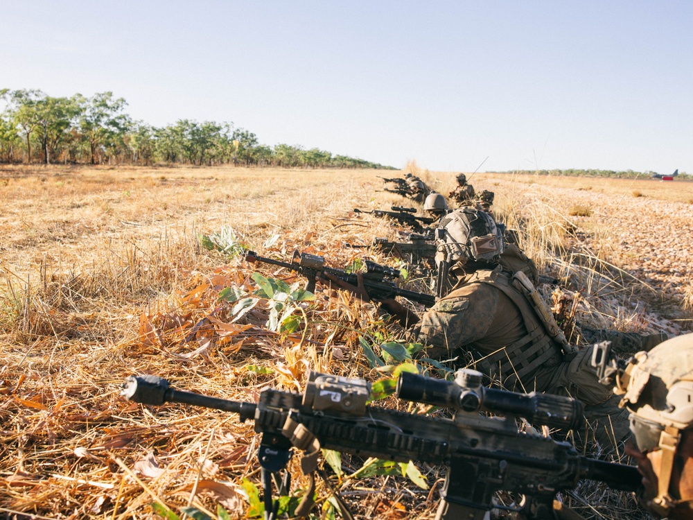 MRF-D 25.3: 2nd Bn., 1st Marines, ADF, VMM-363 conduct air assaults during Predator’s Run
