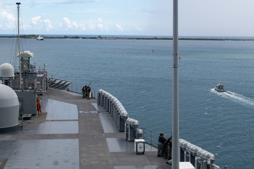 USS Blue Ridge departs Guam