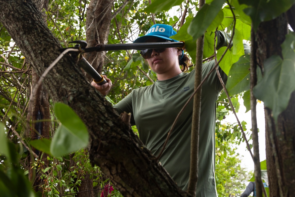 MCBH and Ola Nu’upia Hui conduct Environmental Stewardship Workday