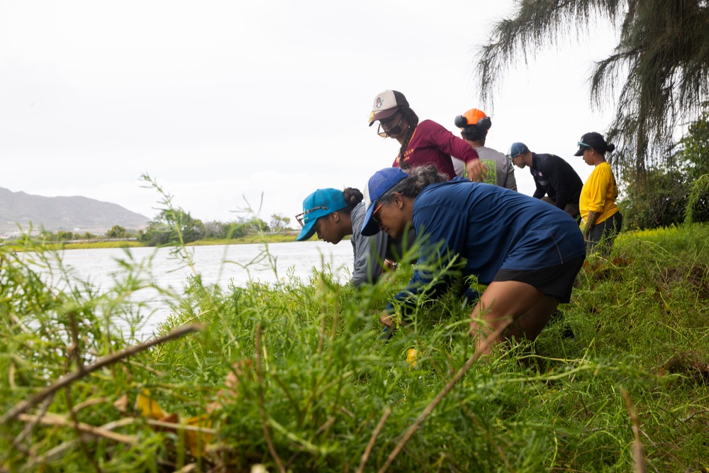 MCBH and Ola Nu’upia Hui conduct Environmental Stewardship Workday