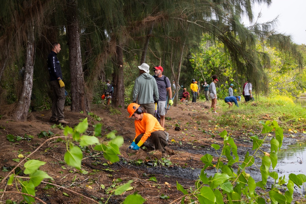 MCBH and Ola Nu’upia Hui conduct Environmental Stewardship Workday