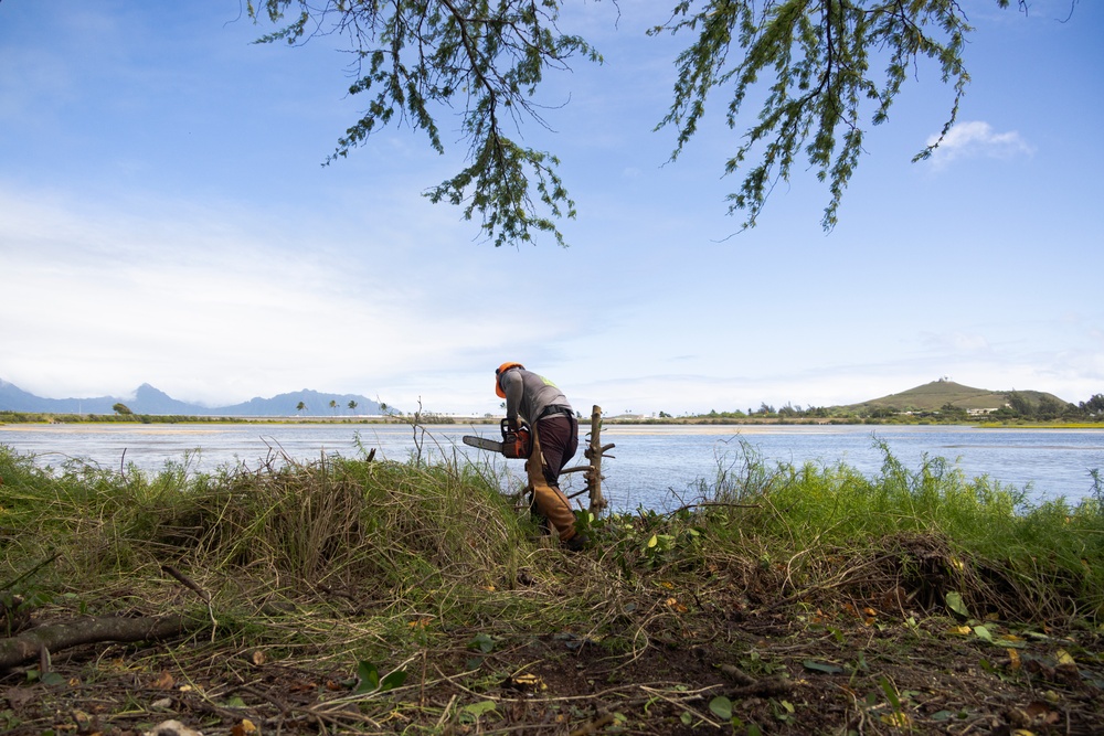 MCBH and Ola Nu’upia Hui conduct Environmental Stewardship Workday