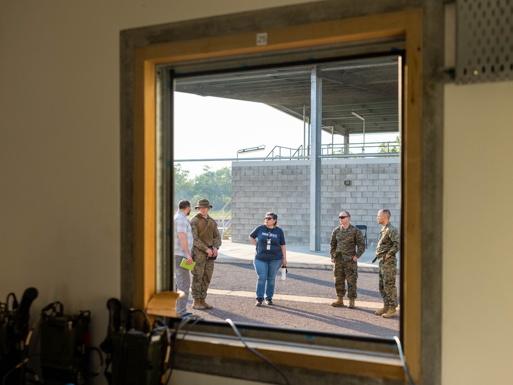 U.S. Marines, Sailors with MRF-D 25.3 conduct an integration check